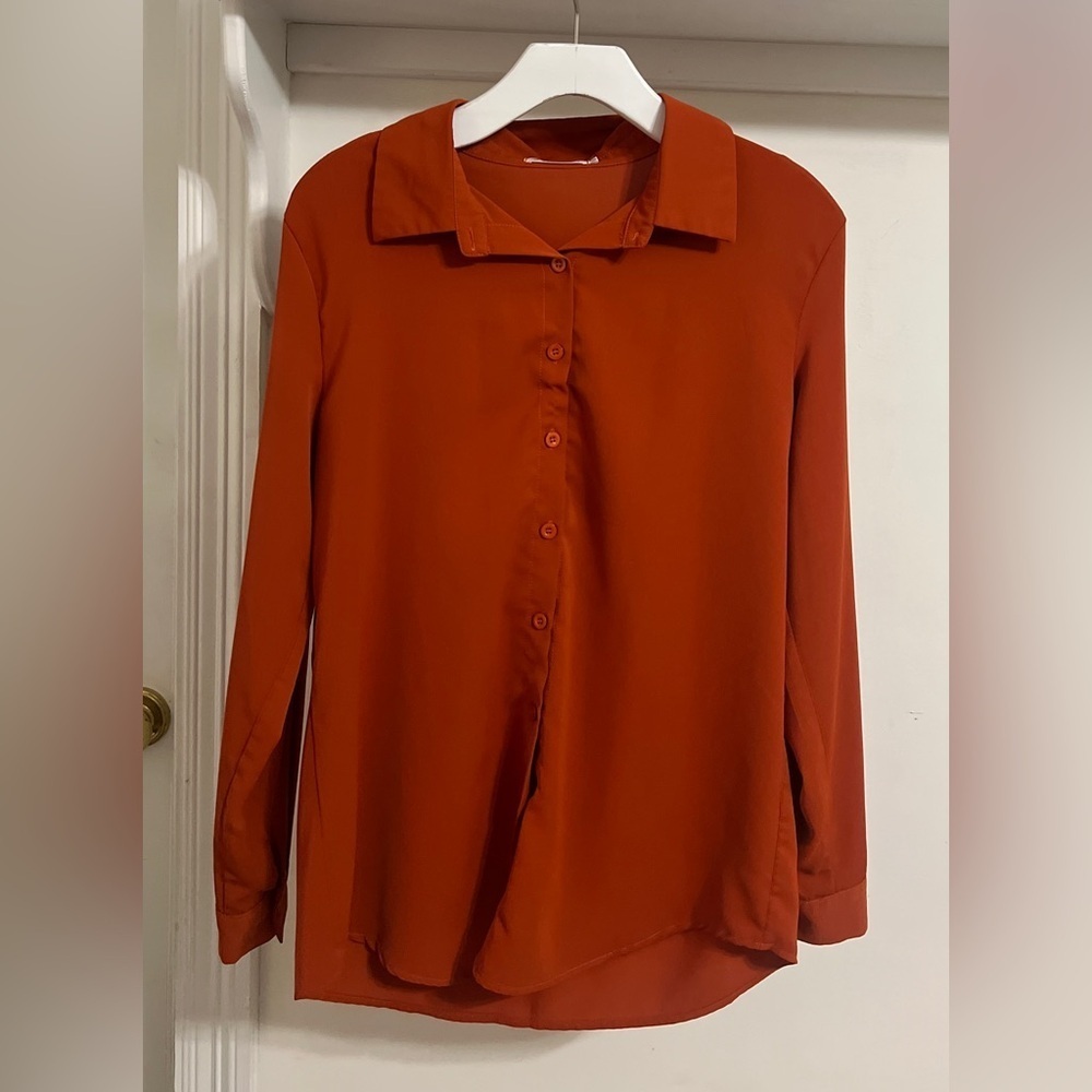 FINAL PRICE Rust Orange Button-Up Shirt